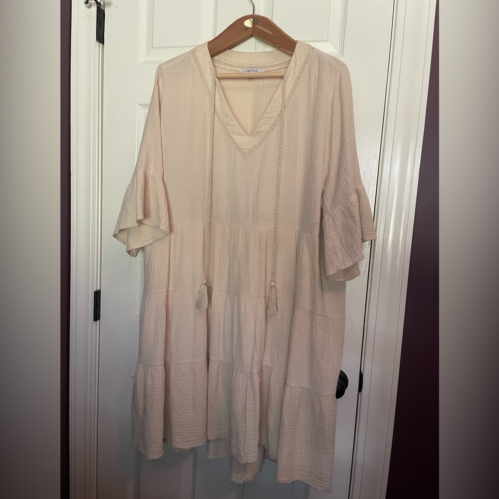 🔥BOGO🔥 White Birch Gauzy Boutique 2x Tiered Dress Bell Sleeve